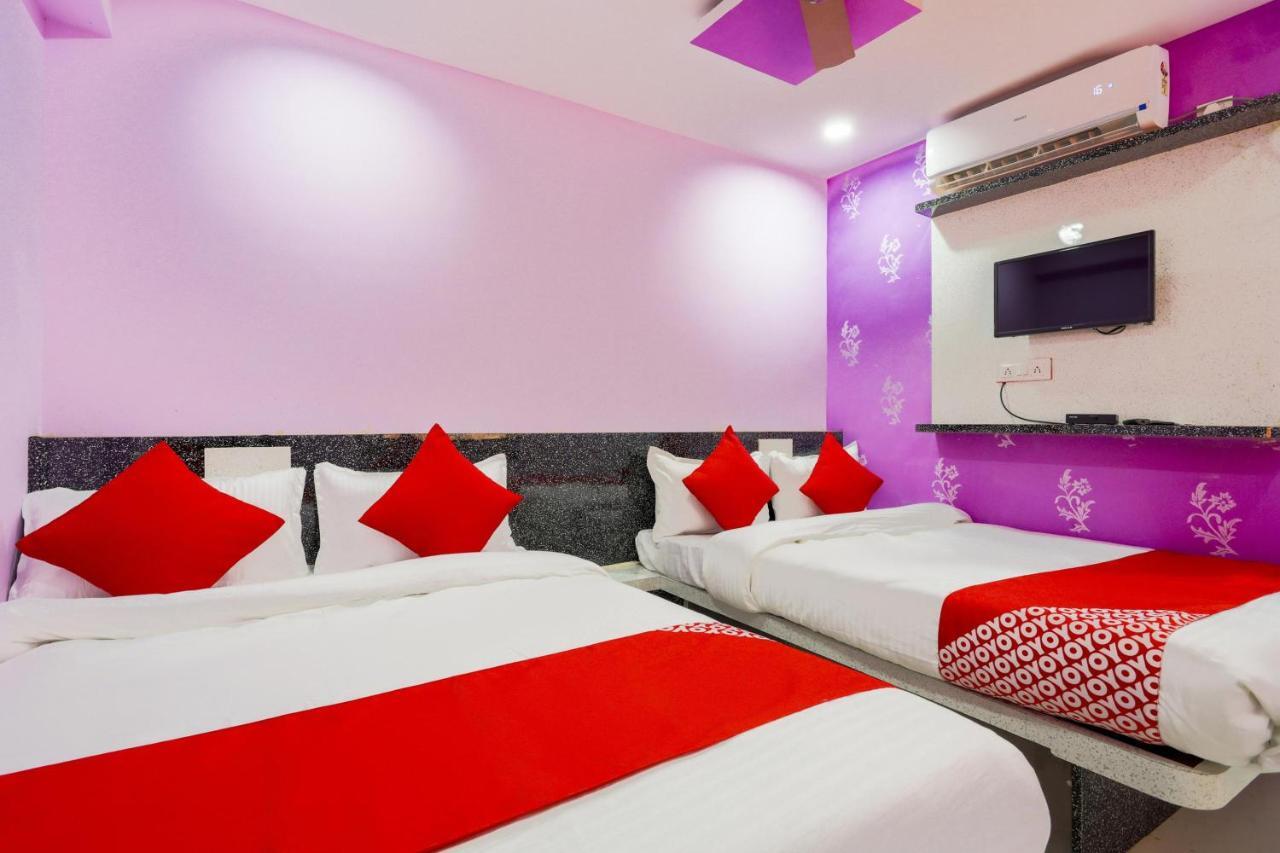 Oyo 45752 Hotel Sb Palace Godarpura エクステリア 写真