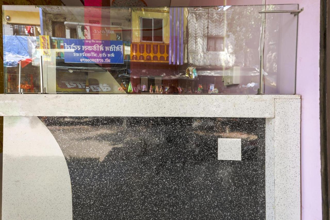 Oyo 45752 Hotel Sb Palace Godarpura エクステリア 写真