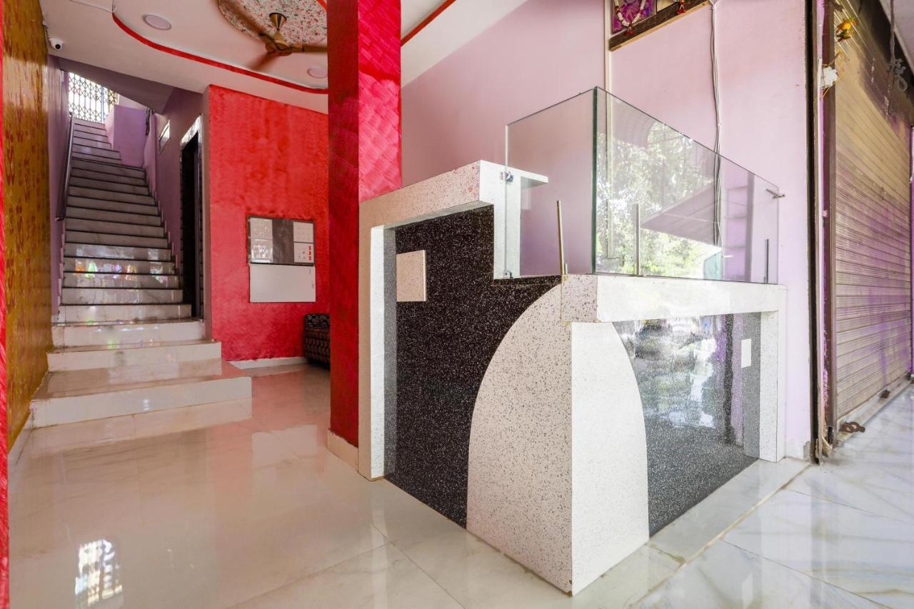 Oyo 45752 Hotel Sb Palace Godarpura エクステリア 写真